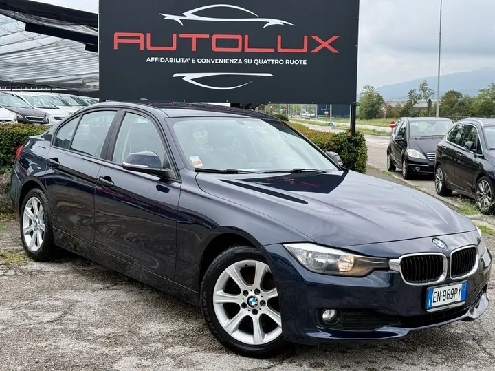 BMW 320