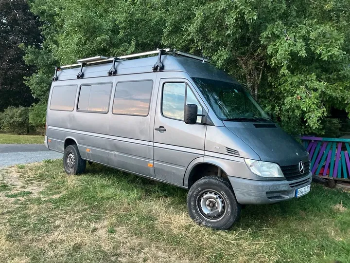 Mercedes-Benz Sprinter