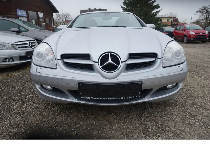 Mercedes-Benz SLK 350