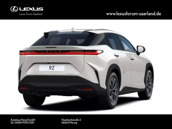 Lexus RZ