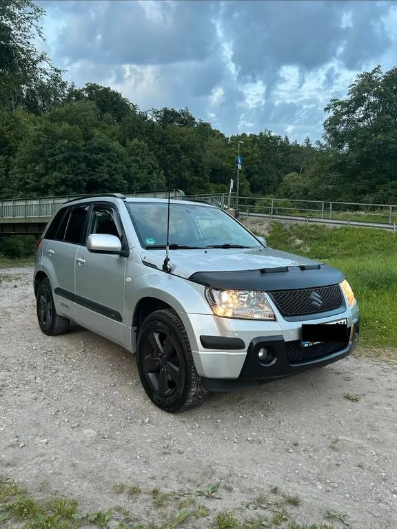 Suzuki Grand Vitara