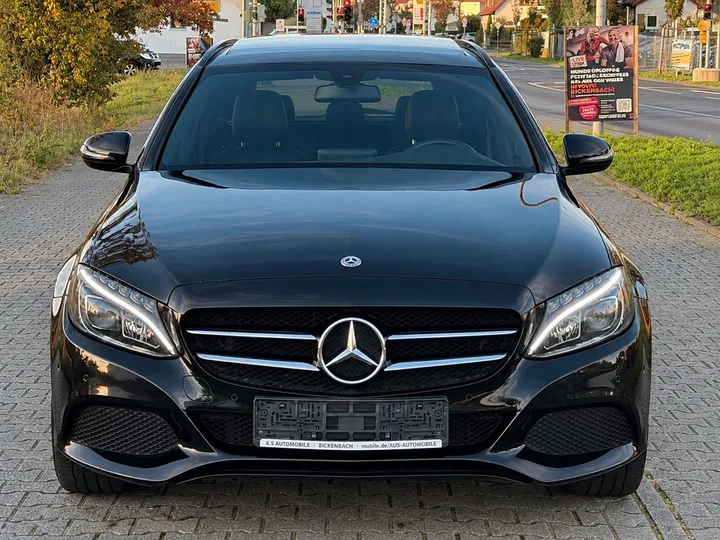 Mercedes-Benz C 220