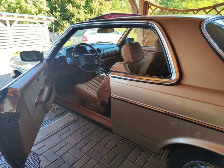 Mercedes-Benz CE 280