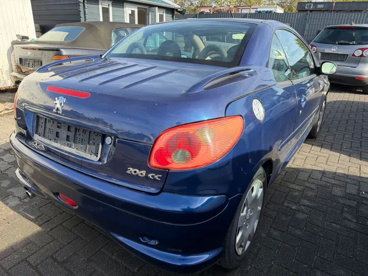 Peugeot 206