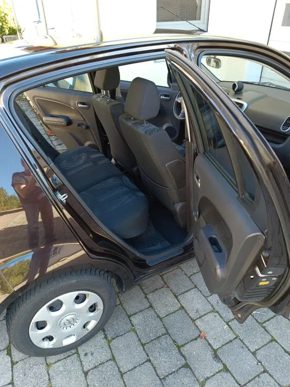 Opel Agila