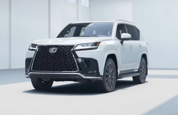 Lexus LX 700
