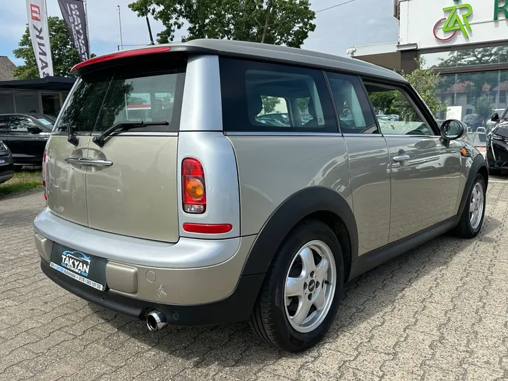 MINI One Clubman