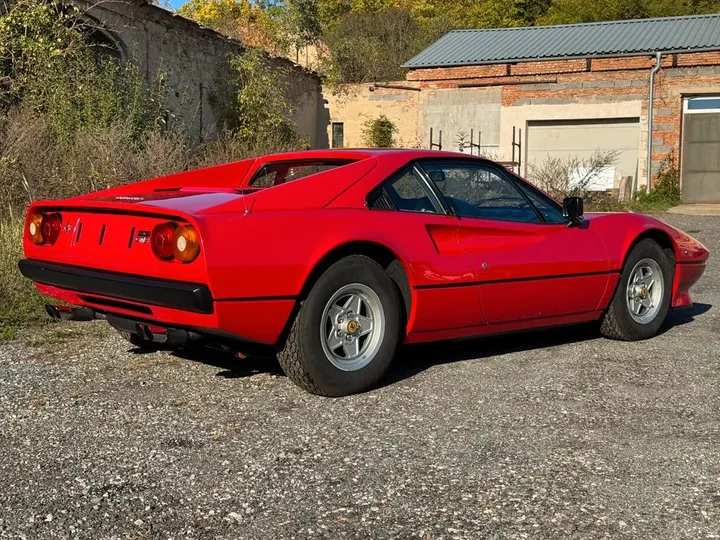 Ferrari 208