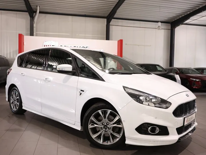 Ford S-Max