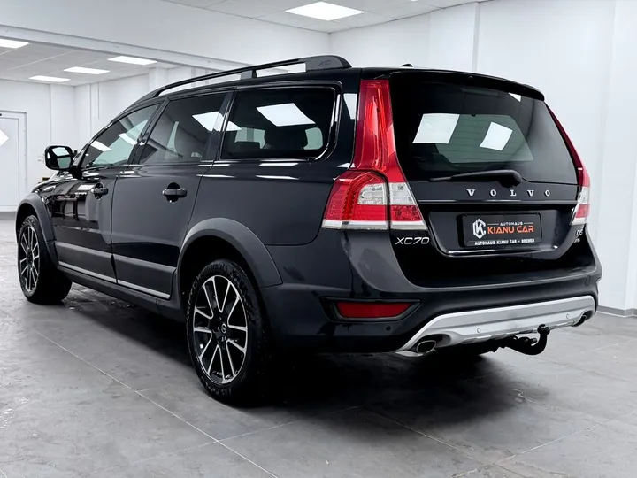 Volvo XC70