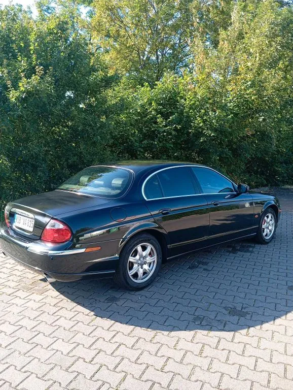 Jaguar S-Type