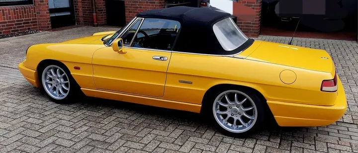 Alfa Romeo Spider