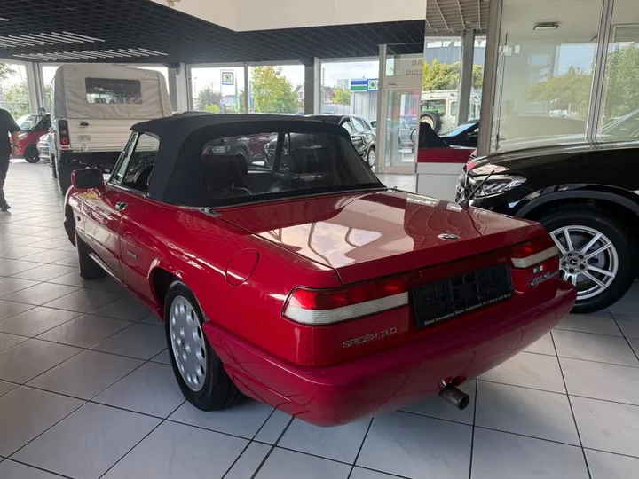 Alfa Romeo Spider