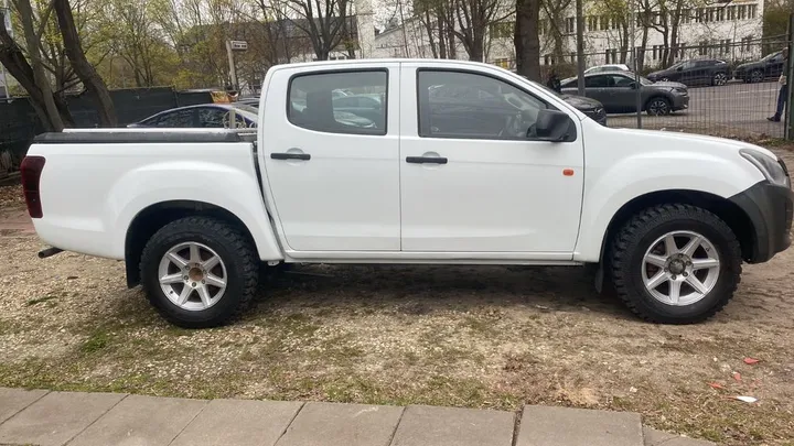 Isuzu D-Max