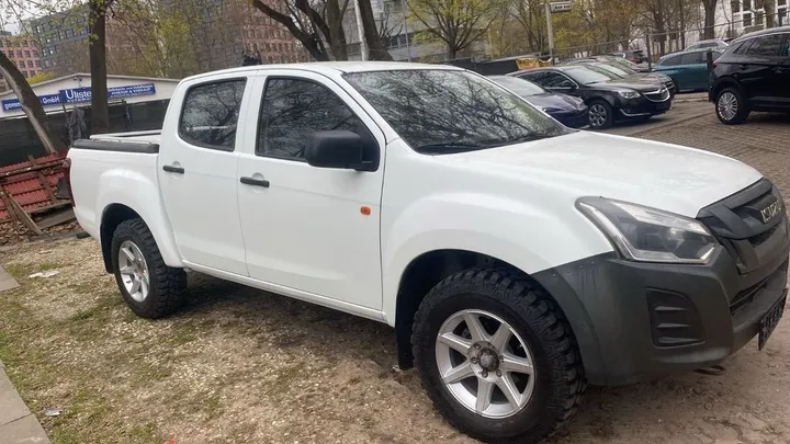 Isuzu D-Max
