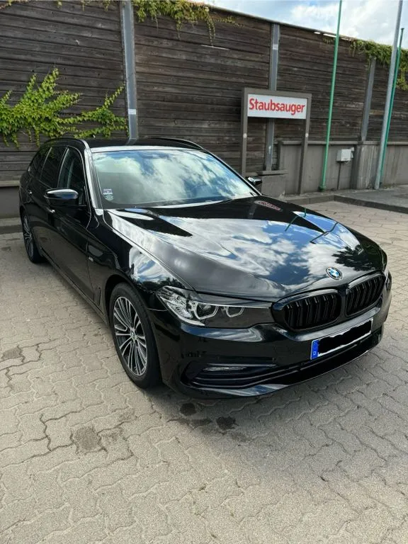 BMW 520
