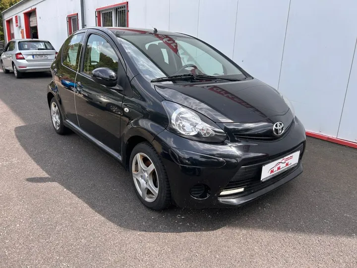 Toyota Aygo (X)