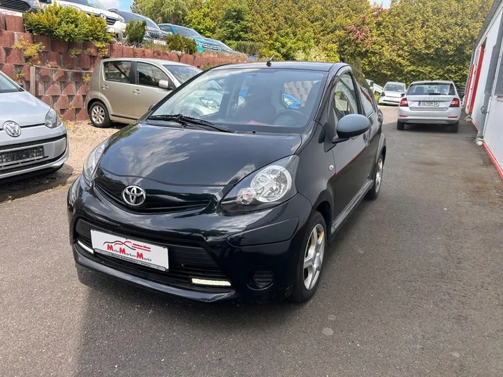 Toyota Aygo (X)