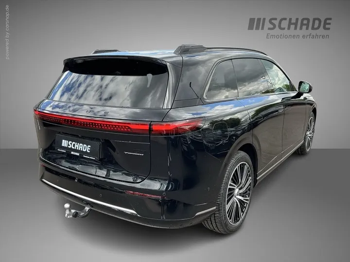 XPENG G9