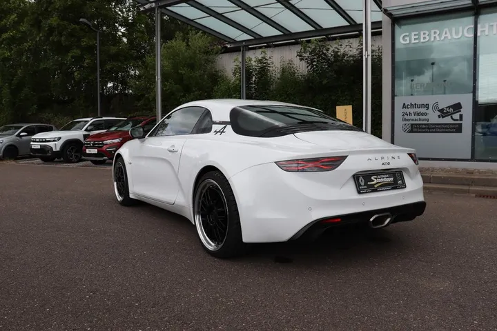 Alpine A110
