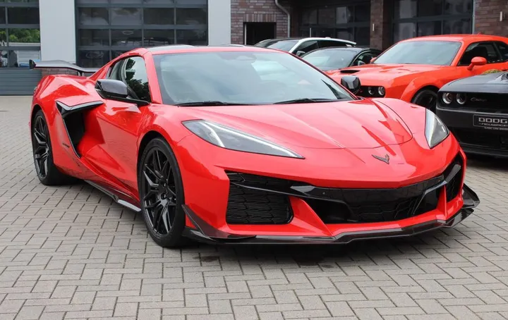 Corvette C8