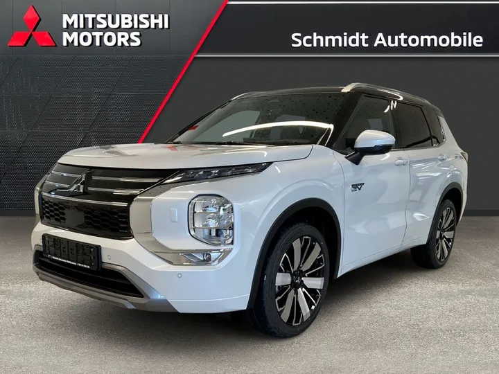 Mitsubishi Plug-in Hybrid Outlander
