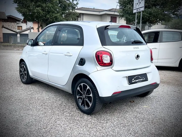 Smart ForFour