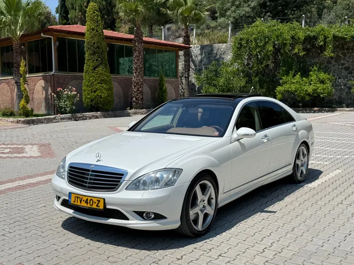 Mercedes-Benz S 320