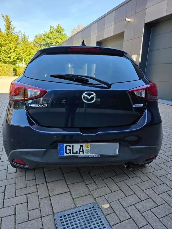 Mazda 2