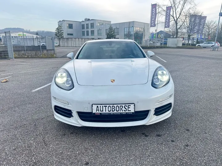 Porsche Panamera
