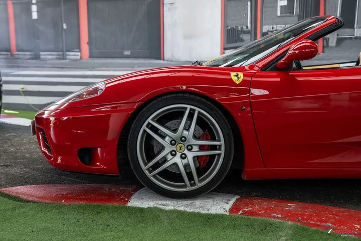 Ferrari 360