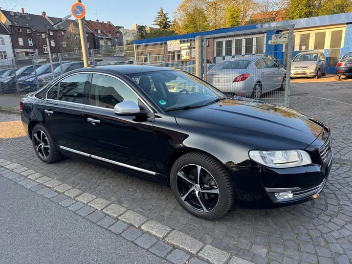 Volvo S80