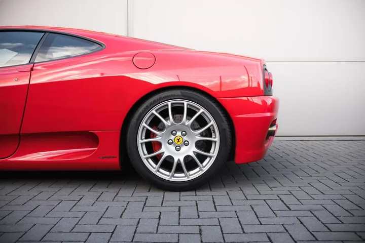 Ferrari 360