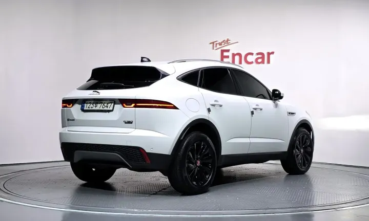 Jaguar E-PACE