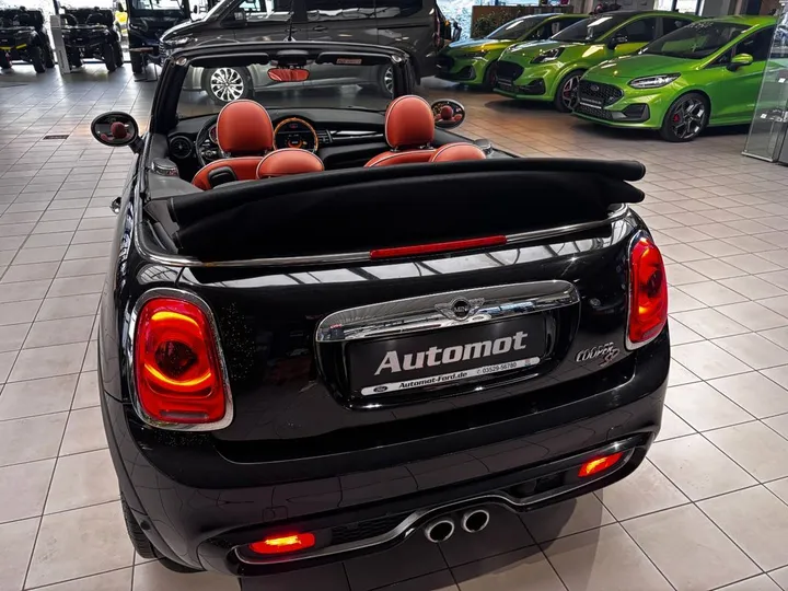 MINI Cooper SD Cabrio