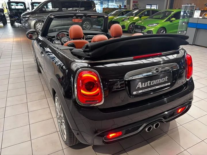 MINI Cooper SD Cabrio