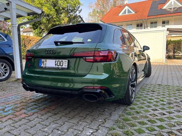 Audi RS4