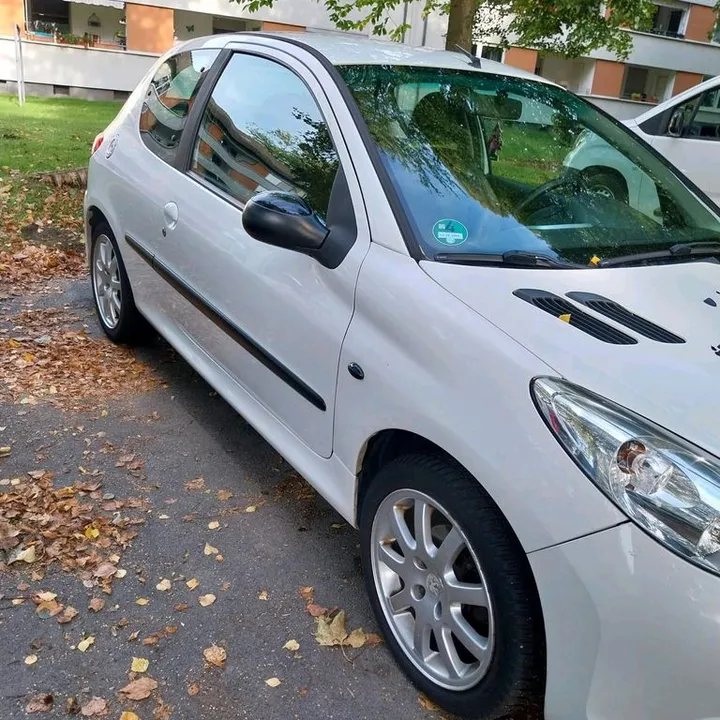 Peugeot 206