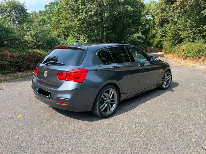 BMW 118