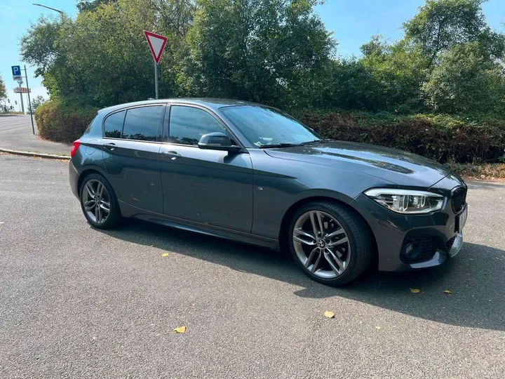 BMW 118