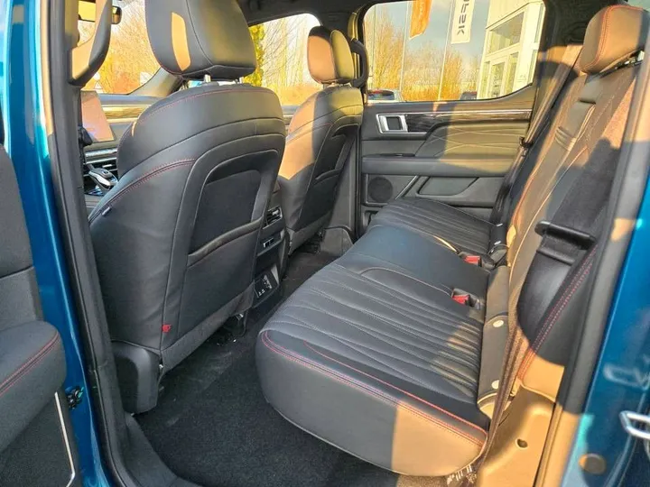 Foton 4
