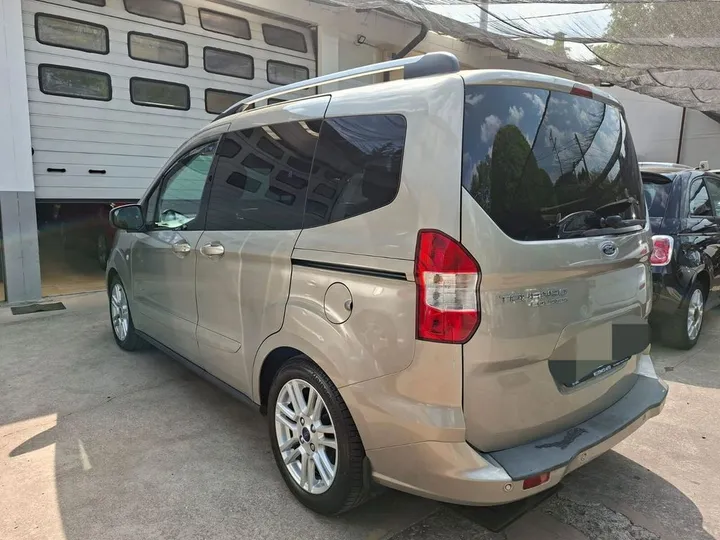 Ford Tourneo Connect