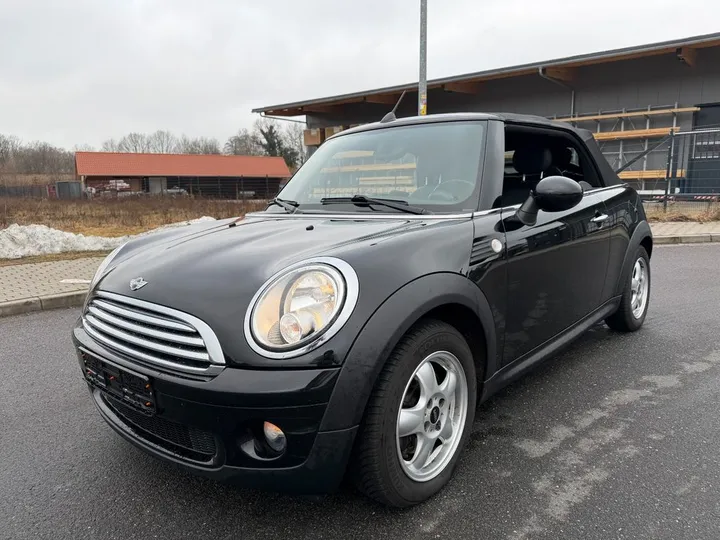 MINI Cooper Cabrio