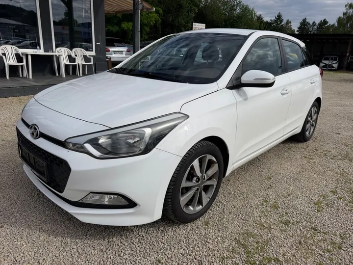 Hyundai i20