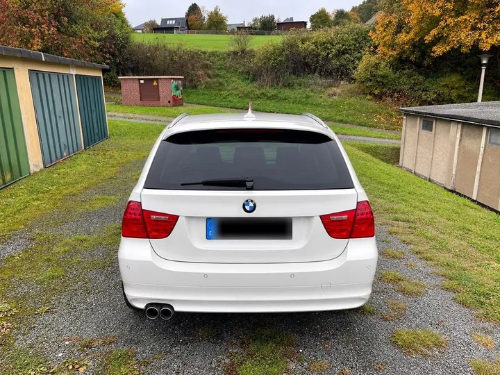 BMW 325
