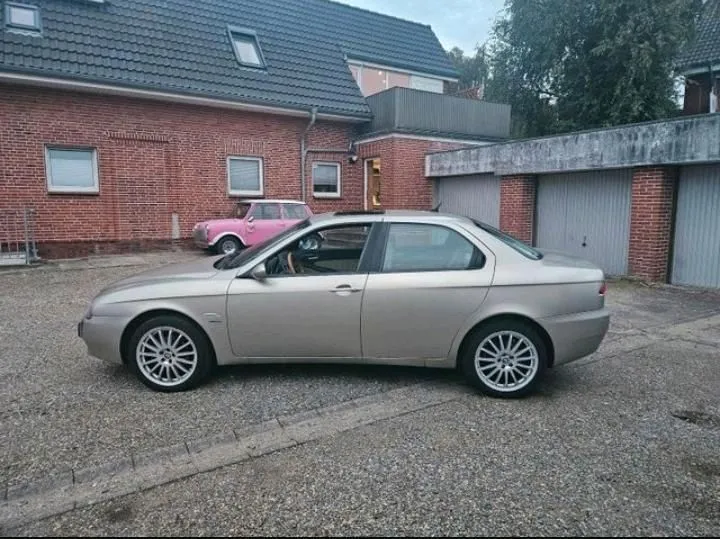 Alfa Romeo 156