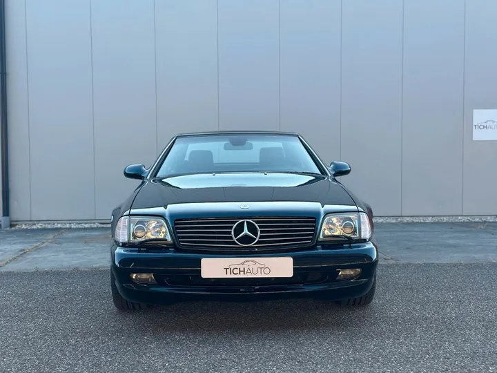 Mercedes-Benz SL 320
