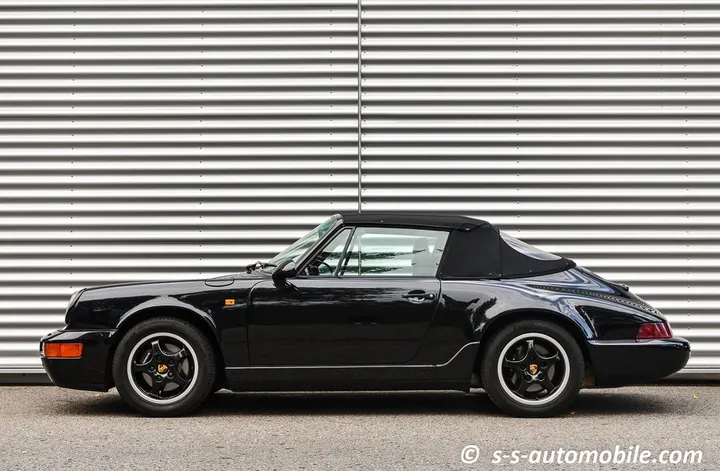 Porsche 964