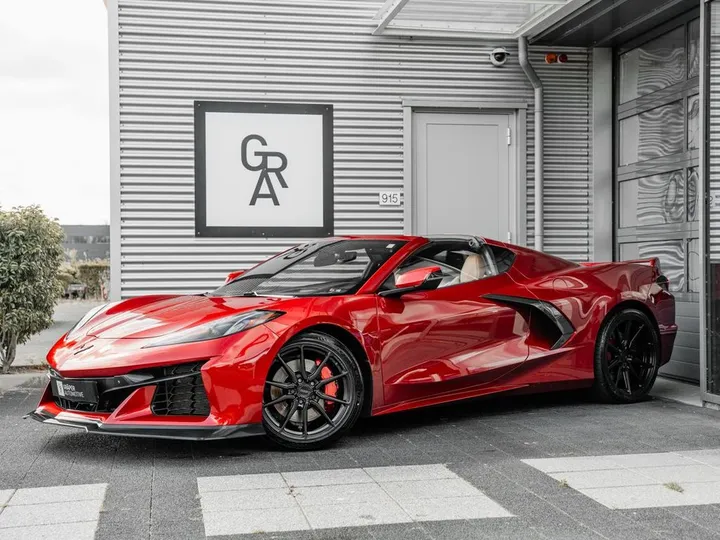 Corvette C8