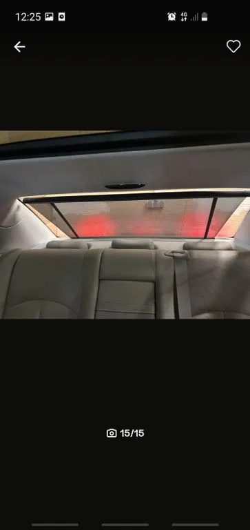 Mercedes-Benz E 320